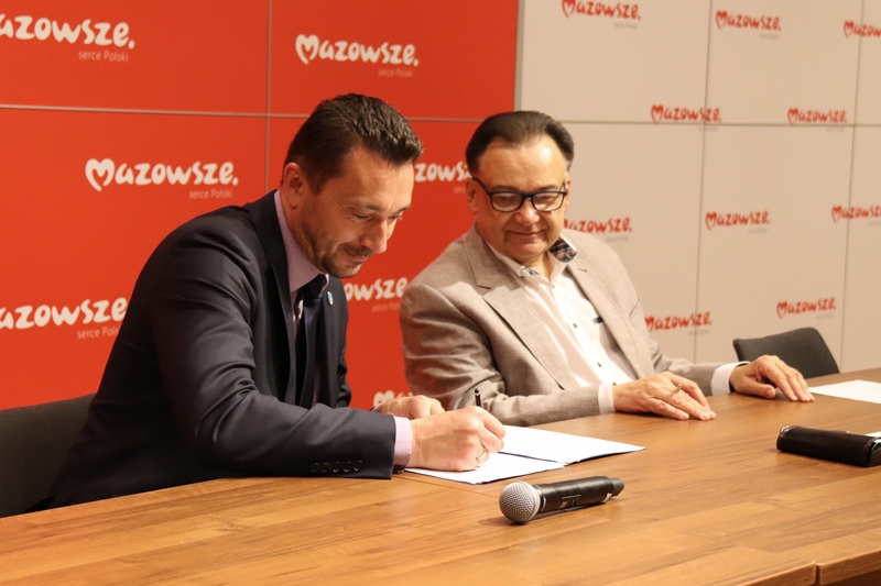 Podpisano aneksy do umów partnerskich w sprawie budowy linii kolejowej Zegrze-Przasnysz