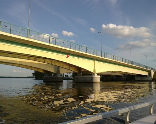 Mosty w Zegrzu